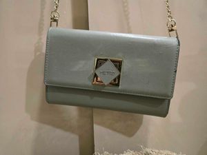 Metro  Clutch for women