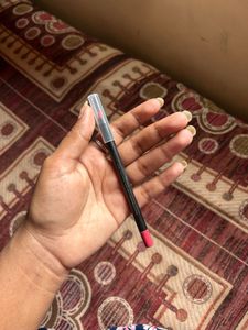 Starstruck By Sunny Leone Long Wear Lip Liner
