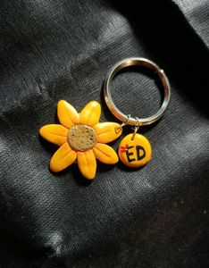 Cute Sunflower Keychain 🌻