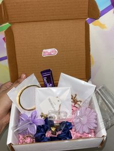 Asthetic big hamper box💗💗💗