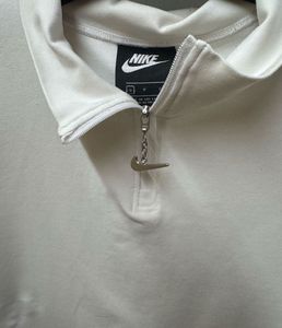Nike Crop Top