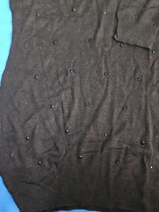 Black Top with Beads