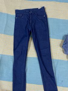 navy blue skinny jeans