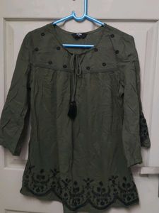 Max Short Kurthi