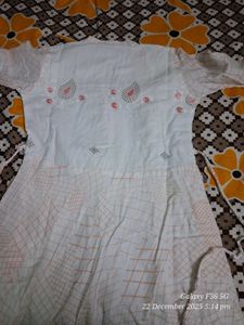 Elegant Embroidered Kurta