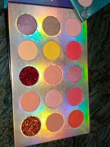 Colour Board Beauty Glazed Eyeshadow Pallete