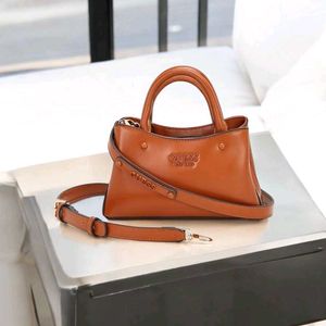 GUESS NEW SLING + HANDY PREMIUM BAG WITH BOX
