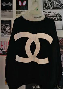 Premium Oversized Black Sweatshirt with Bold Minim