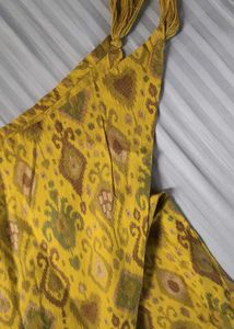 Avaasa Ikat Print Kurta