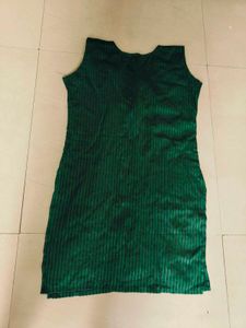 Lightweight Short Kurti With Sequin And Embroidery