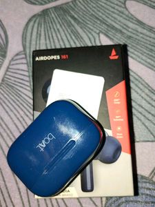 boAt Airdopes 161