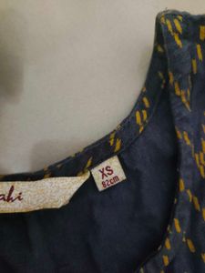 Siyahi Black And Yellow A-line Kurti With Button