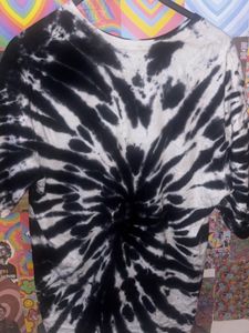 Snitch Tie Dye Oversized T-shirt