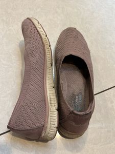 Skechers Causal Shoes With Memory Form