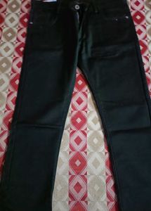 New Hilfiger Jense Balck Hurry Up