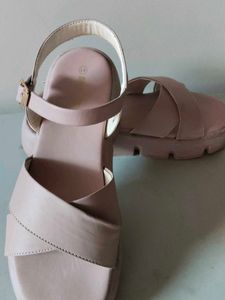 Roadster Criss Cross Sandals