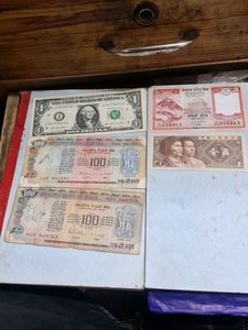 5 Pcs International Banknote Collection