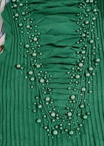 Pearl Work Winter Sweat High Neck Top