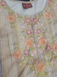 Beautiful 3xl Multi Colour Suit With Organza Dupat