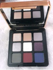 Eyeshadow Palette.