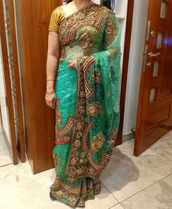 🎀💚Women Embroidered Wedding Wear Saree💚🎀