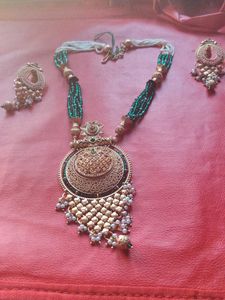 Necklace &amp; Earring Set