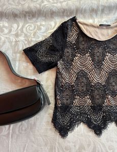 Black Lace Top🪩