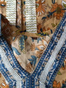 Floral Kurta Set And Pant
