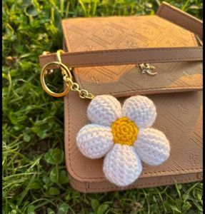 Daisy Flower Keychain