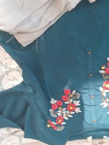 Embroidered Kurta Set