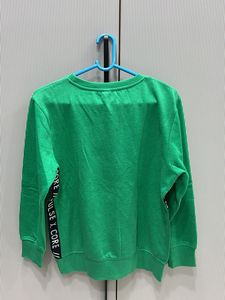 Green Graphic Sweatshirt
