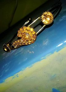 Gold Toned Rhinestone Bracelet