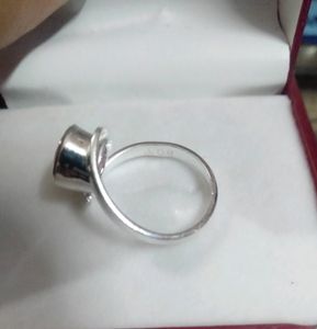 Silver Pink Stone Ring 💍