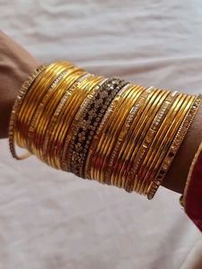 Golden Bangle Set