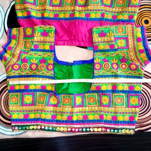 🛍️Embroidered Blouses - Set of 3⭐⭐