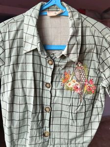 Women Check print Button Down Shirt