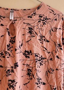 Floral Peach Top