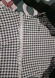 Chic Houndstooth Dress