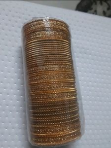 Gold Metal Set Bangles