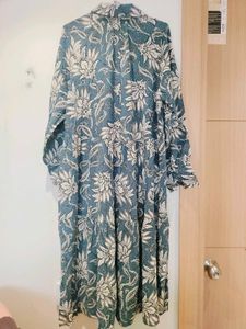 H&amp;M Floral Print Midi Dress