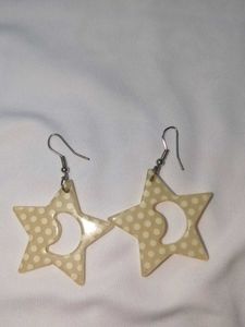 Star Cutout Dangle Earrings