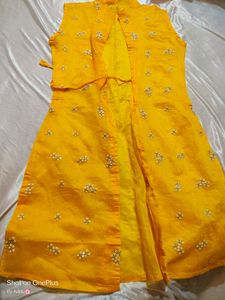 Yellow Shrug 😍❤️