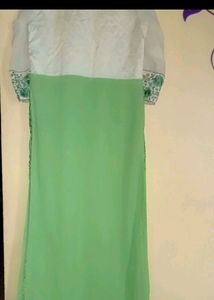 Kurti Set With A Green Colour 💚