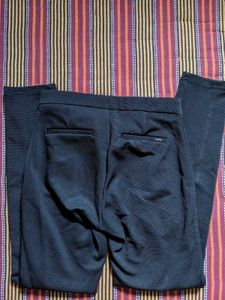Black Jeggings with side zip 🌟