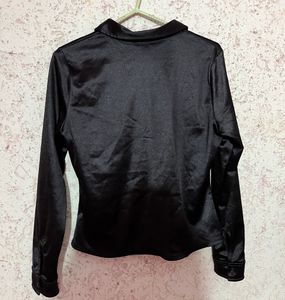 H&amp;M Satin Finish Shirt