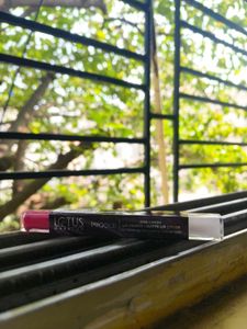 LOTUS MAKEUP PRO EDIT LIPSTICK