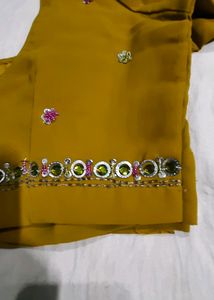 Beautiful Party Wear Kundan Saari With Blouse