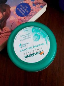 Himalaya Nourishing Skin Cream