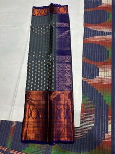 Grey &amp; Blue Pure Kanchipuram Silk Saree