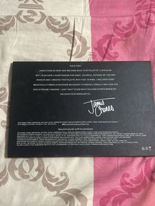 James Charles Eyeshadow Pallete